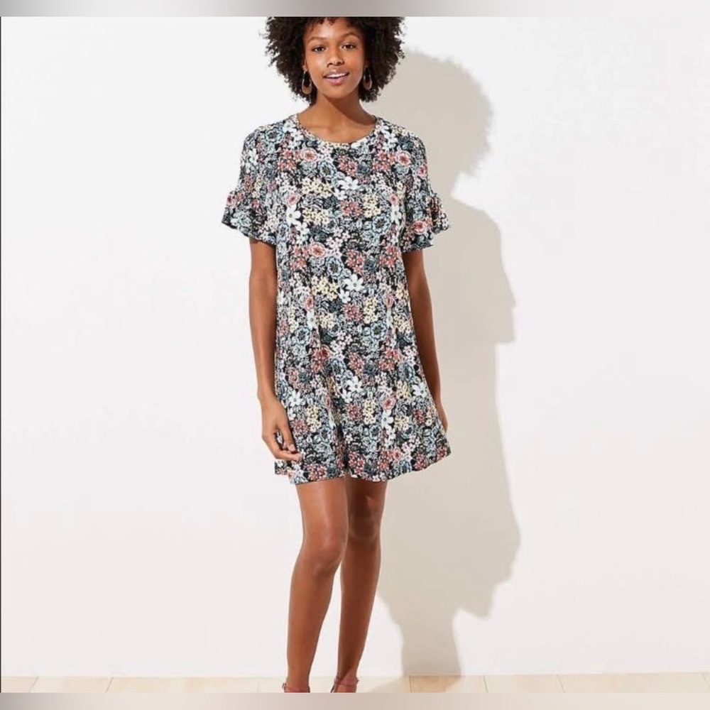 Loft floral dress with flutter short sleeves medium